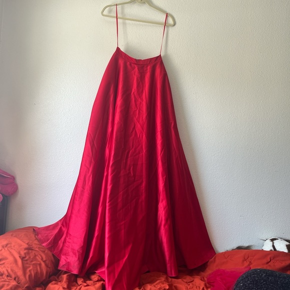 beautiful red sequined 2-piece prom dress features bedazzled top and full skirt - Picture 3 of 3